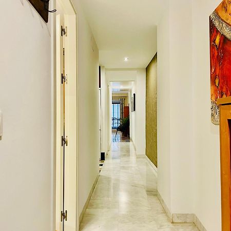 Entrecatedrales Suite Sevilha Exterior foto