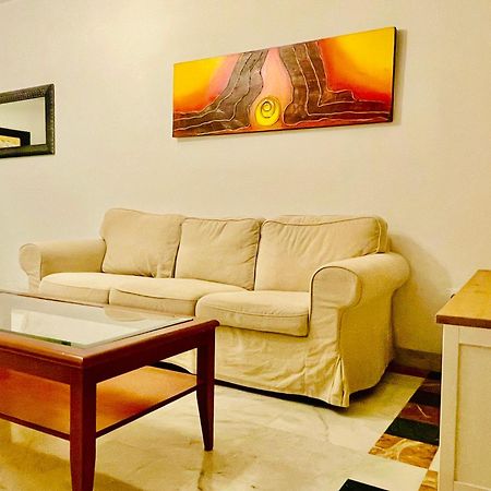 Entrecatedrales Suite Sevilha Exterior foto