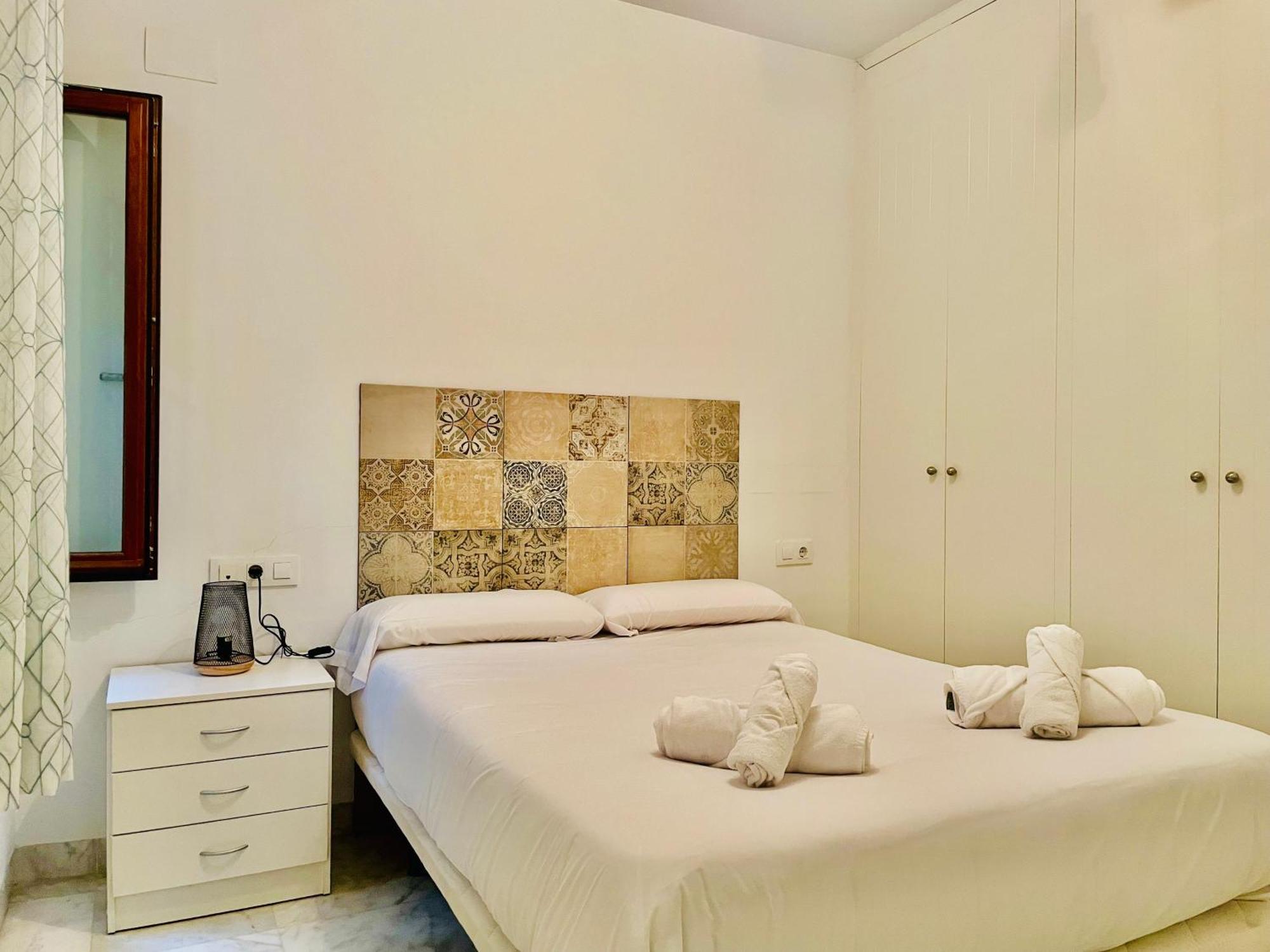 Entrecatedrales Suite Sevilha Exterior foto
